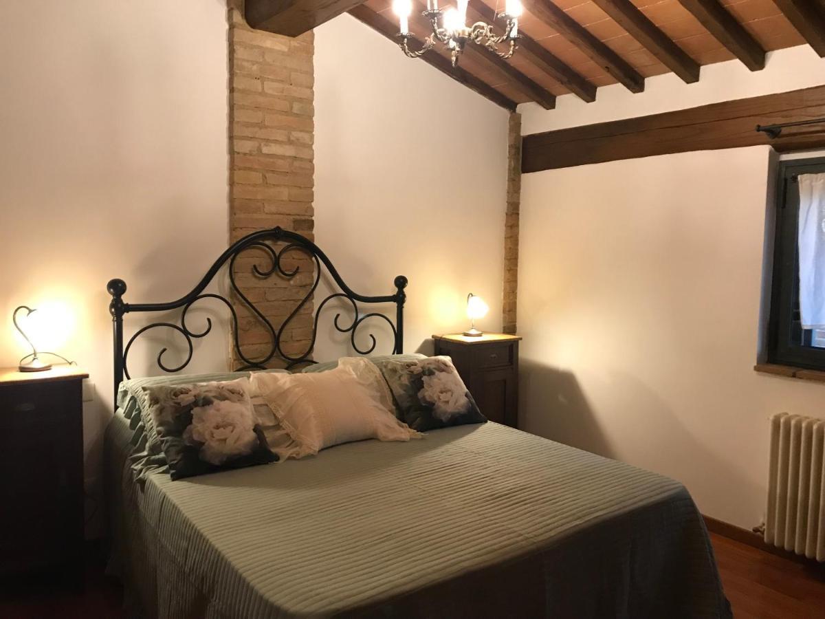 La Perla Tra Gli Ulivi Apartment Siena Exterior foto