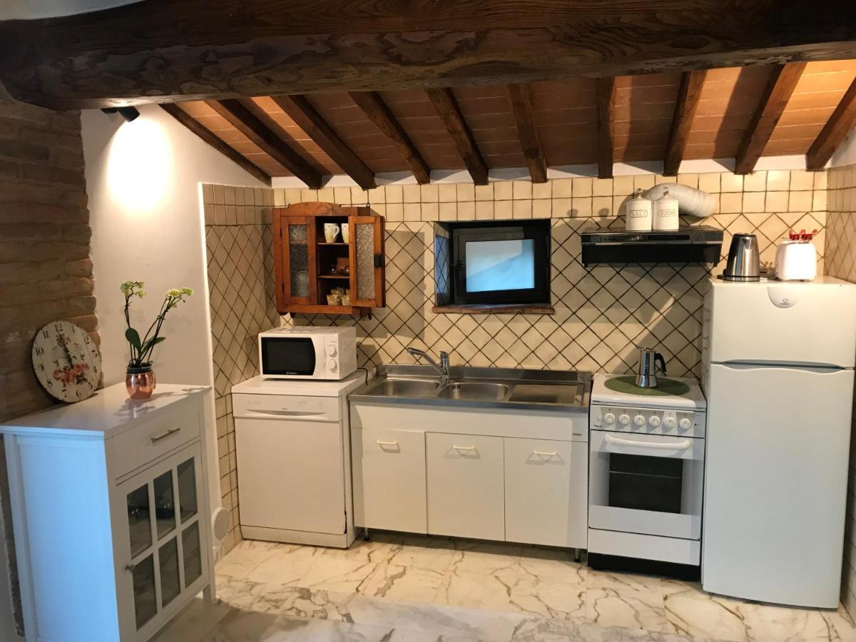La Perla Tra Gli Ulivi Apartment Siena Exterior foto